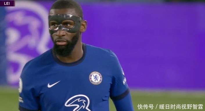 官方：切尔西签下19岁后卫哈托，转会费4418万欧签约至2032年