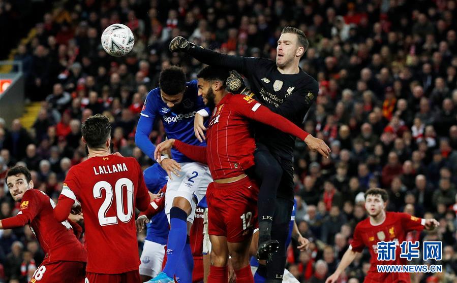 成都蓉城新掌门人徐正源续约并推动三名球员签约，球队迅速崛起，有望争冠。