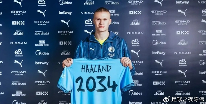 武汉三镇球员邓涵文离队加盟云南玉昆，结束本赛季征程。