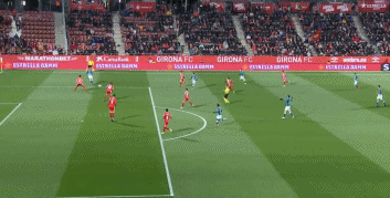 开局平推！佩雷拉1分20秒TKO安卡拉耶夫，重夺轻重量级世界冠军