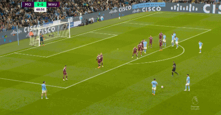 德尚：11月13日是巴黎恐袭案10周年，如果不在这天比赛会更好